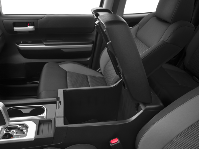 2017 Toyota Tundra SR5 4.6L V8