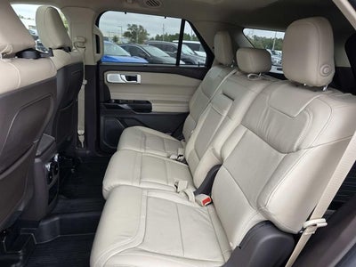 2020 Ford Explorer Platinum