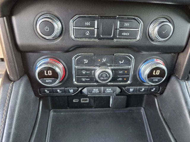 2021 GMC Yukon XL AT4