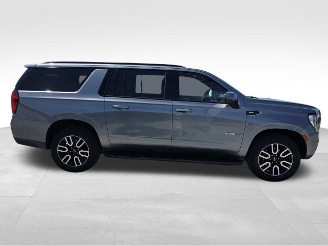 2021 GMC Yukon XL AT4