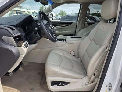 2018 Cadillac Escalade Luxury