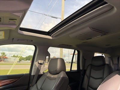 2019 Cadillac Escalade Luxury