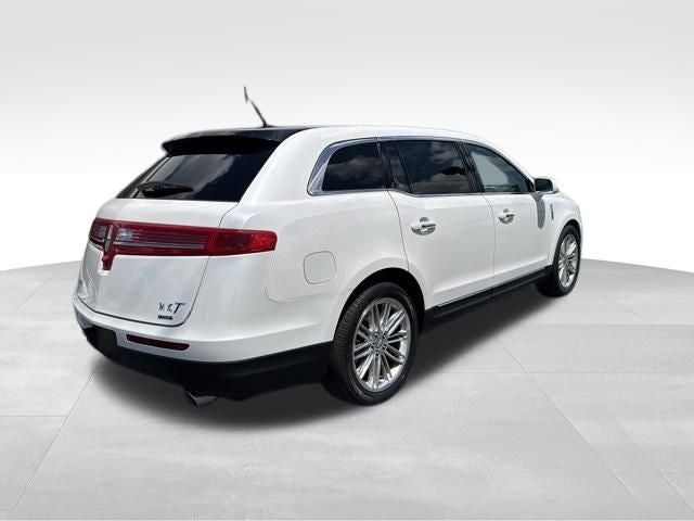 2016 Lincoln MKT EcoBoost