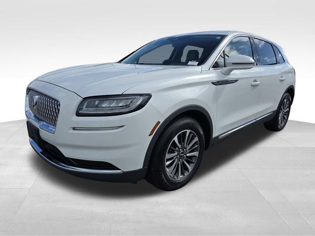2022 Lincoln Nautilus Standard
