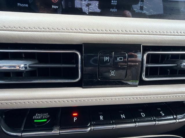 2022 Lincoln Nautilus Standard
