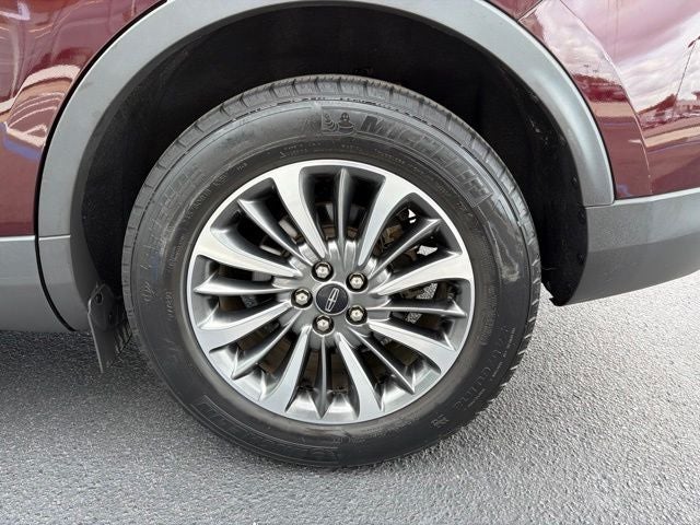 2022 Lincoln Nautilus Standard