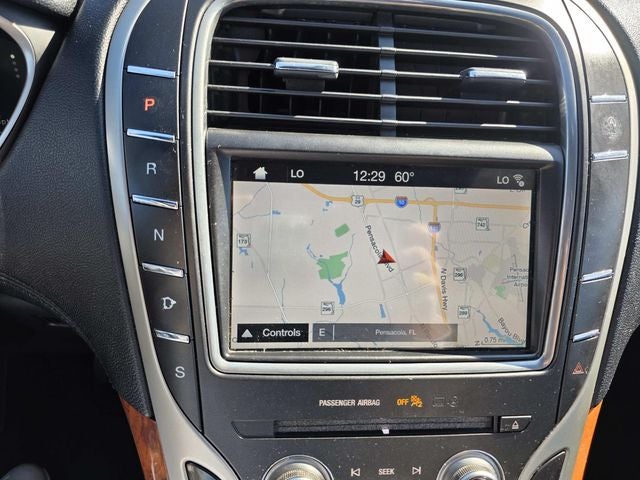 2019 Lincoln Nautilus Select