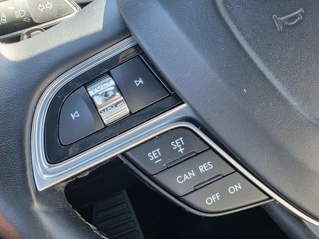 2019 Lincoln Nautilus Select