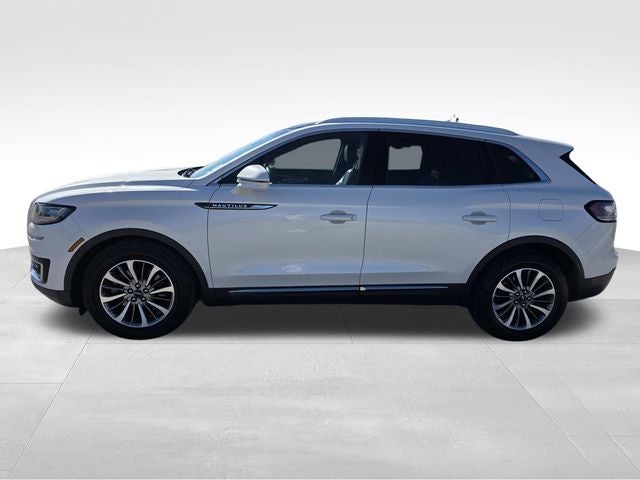 2019 Lincoln Nautilus Select