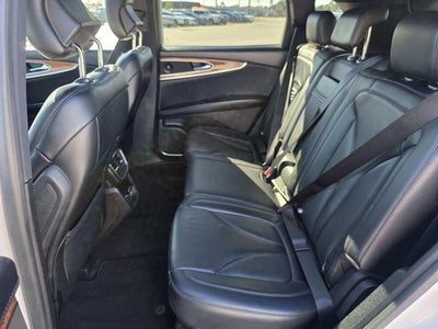 2019 Lincoln Nautilus Select