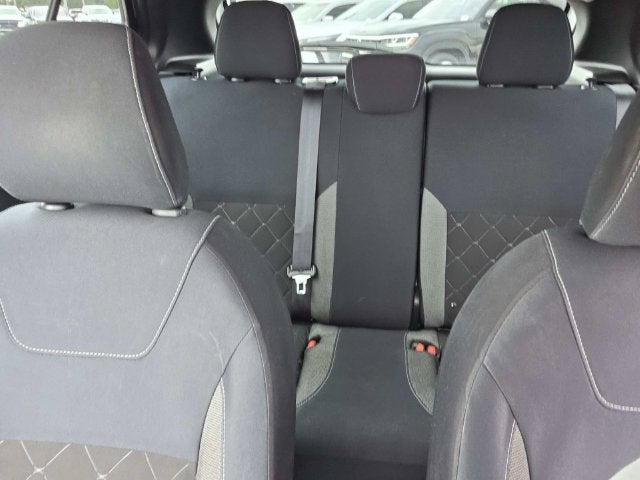 2018 Nissan Kicks S