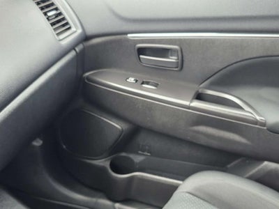 2014 Mitsubishi Outlander Sport ES