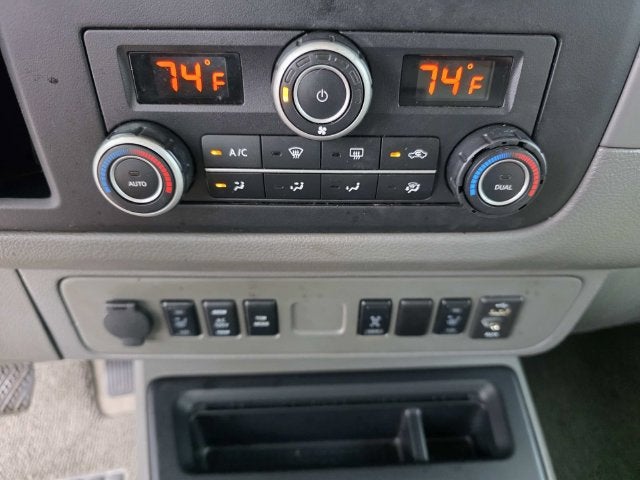 2016 Nissan NV Passenger SL