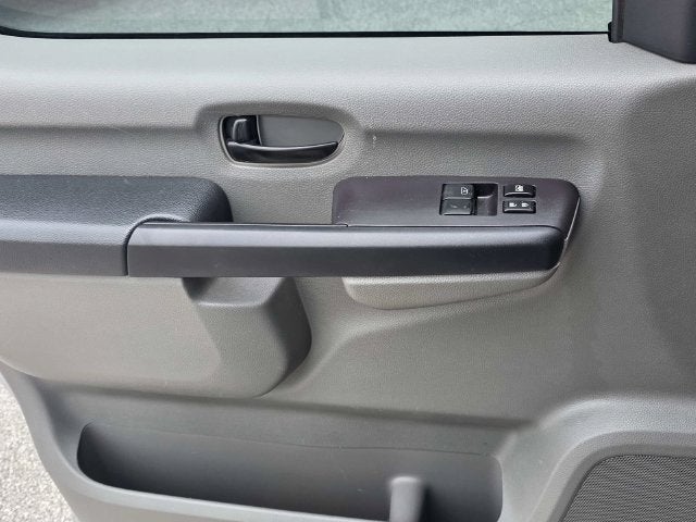 2016 Nissan NV Passenger SL