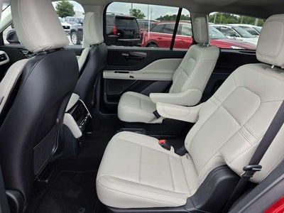 2025 Lincoln Aviator Premiere