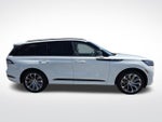2027 Lincoln Aviator Premiere