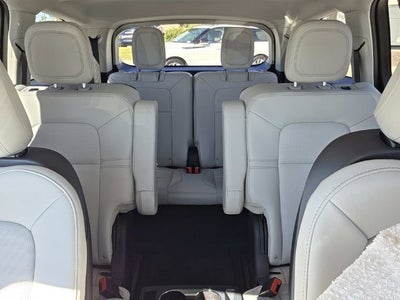 2027 Lincoln Aviator Premiere