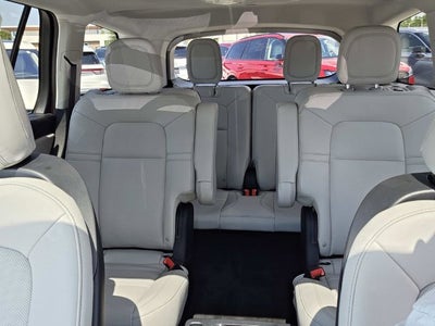 2027 Lincoln Aviator Premiere