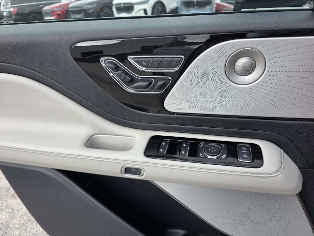 2027 Lincoln Aviator Reserve