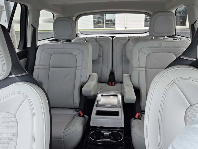 2027 Lincoln Aviator Reserve