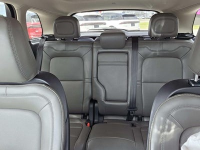 2025 Lincoln Corsair Premiere