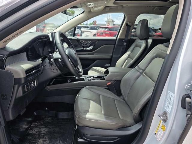 2025 Lincoln Corsair Premiere