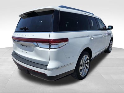 2022 Lincoln Navigator Reserve
