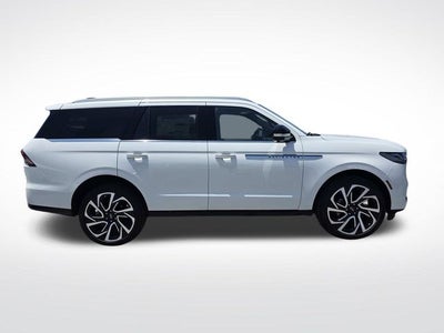 2026 Lincoln Navigator Reserve