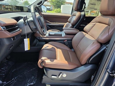 2027 Lincoln Navigator Reserve