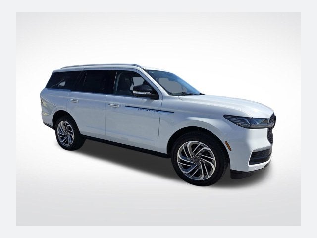 2027 Lincoln Navigator Reserve