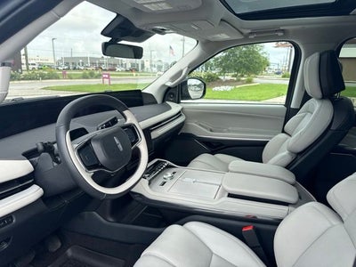 2025 Lincoln Navigator Reserve