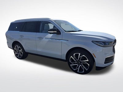 2026 Lincoln Navigator Reserve