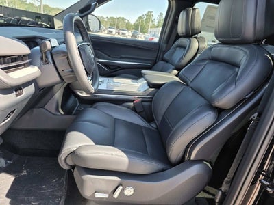 2027 Lincoln Navigator Reserve