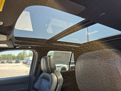 2027 Lincoln Navigator Reserve