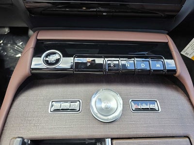 2027 Lincoln Navigator Reserve