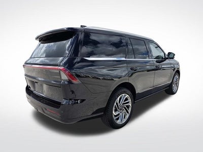 2027 Lincoln Navigator Reserve