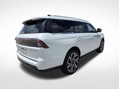 2026 Lincoln Navigator Reserve