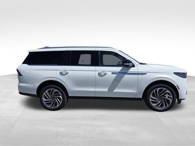 2025 Lincoln Navigator Reserve
