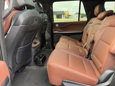 2025 Lincoln Navigator Reserve