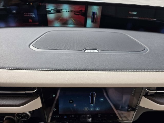 2027 Lincoln Navigator Reserve