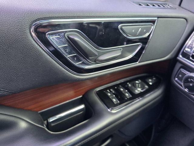 2021 Lincoln Navigator Standard