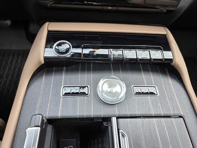 2025 Lincoln Navigator Black Label