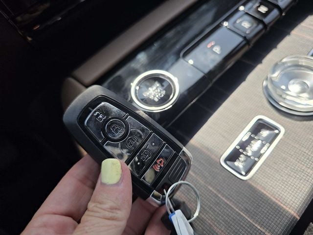 2027 Lincoln Navigator Black Label