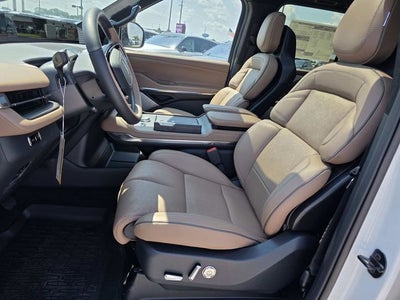 2027 Lincoln Navigator Black Label