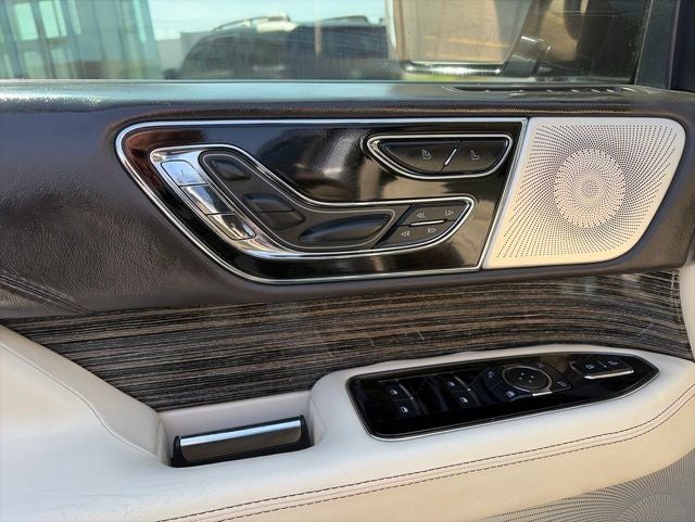 2023 Lincoln Navigator Black Label