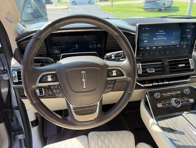 2023 Lincoln Navigator Black Label