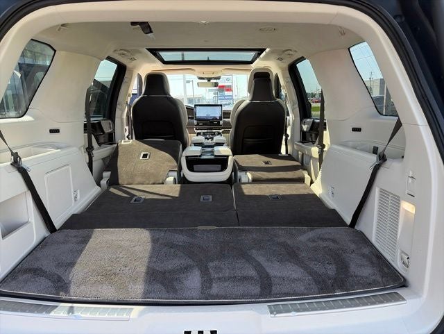 2023 Lincoln Navigator Black Label