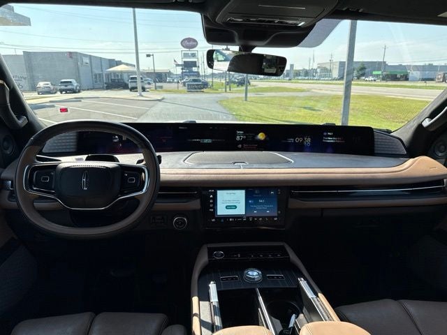 2025 Lincoln Navigator Black Label