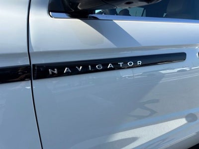 2025 Lincoln Navigator Black Label