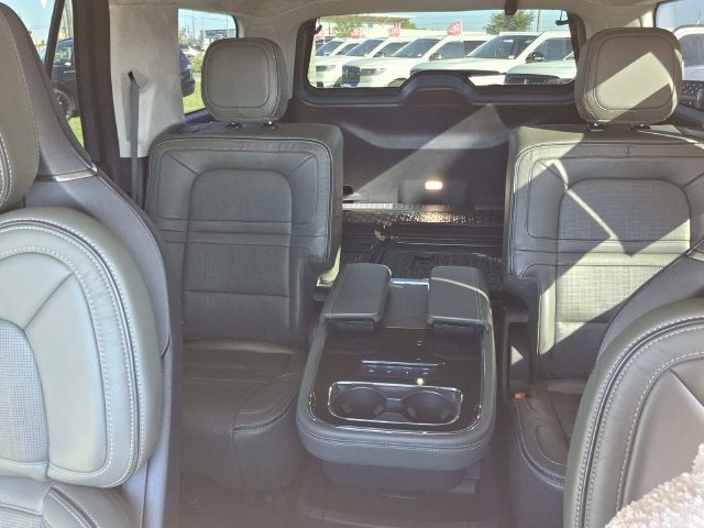 2023 Lincoln Navigator Black Label